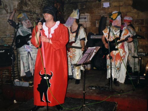 20080327000649-concierto-monaguillo2.jpg